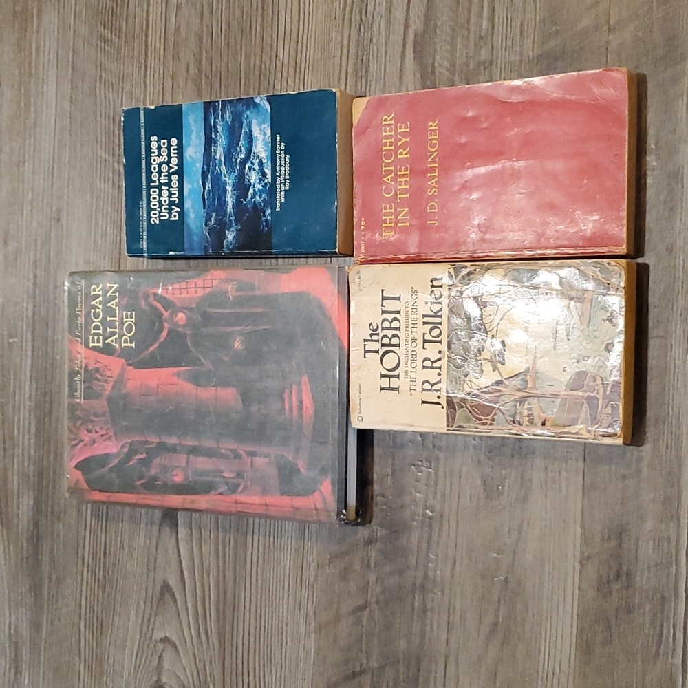 Set of 4 Vintage/Classic Books